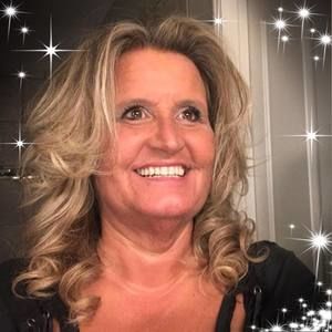 Meet your Posher, Shirley